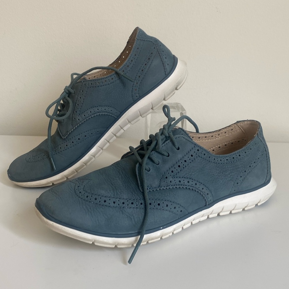 Hush Puppies Zula Tricia Oxford Leather Lightweight Sneakers Size 6.5US Blue